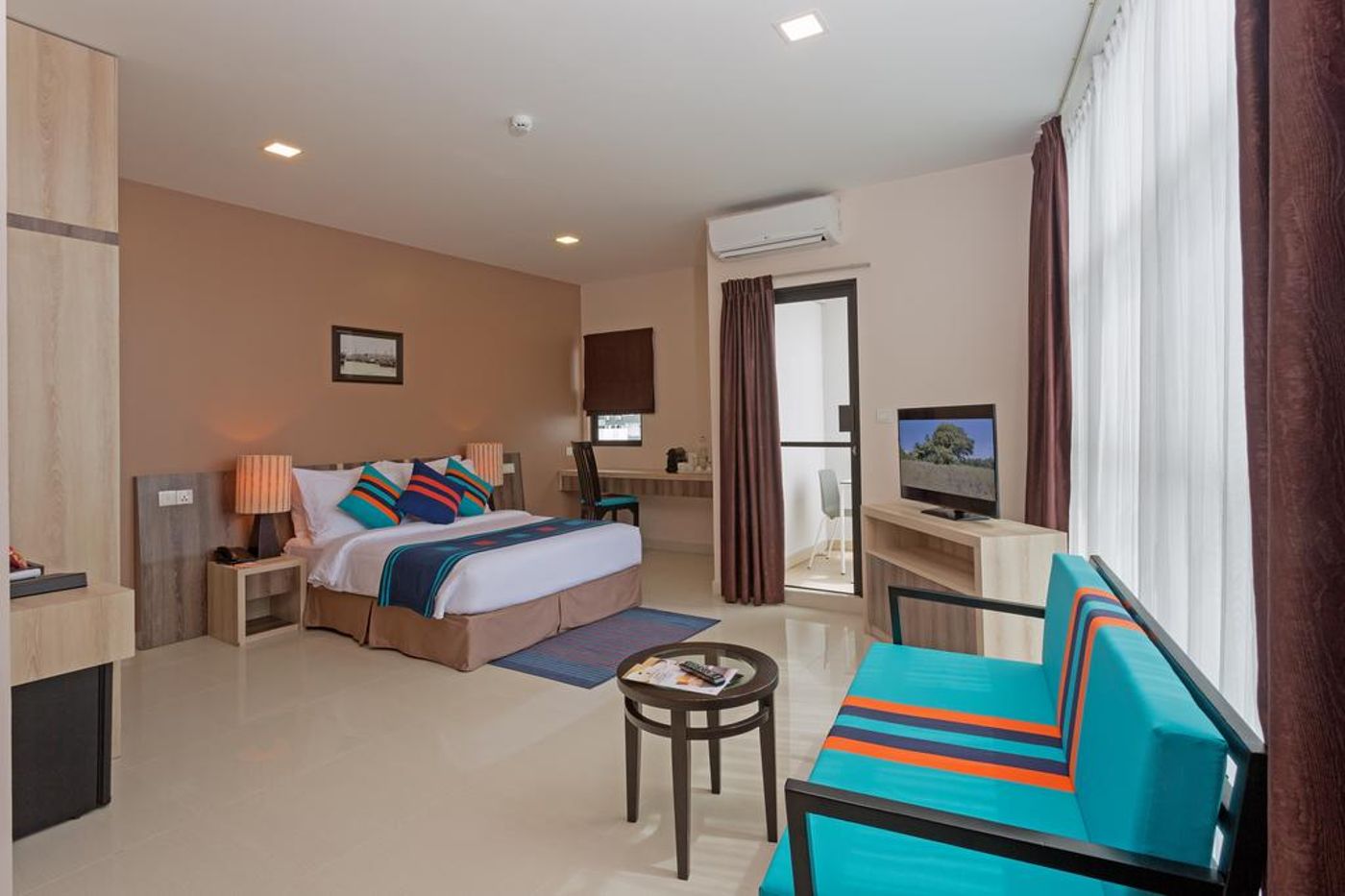 Champa Central Hotel