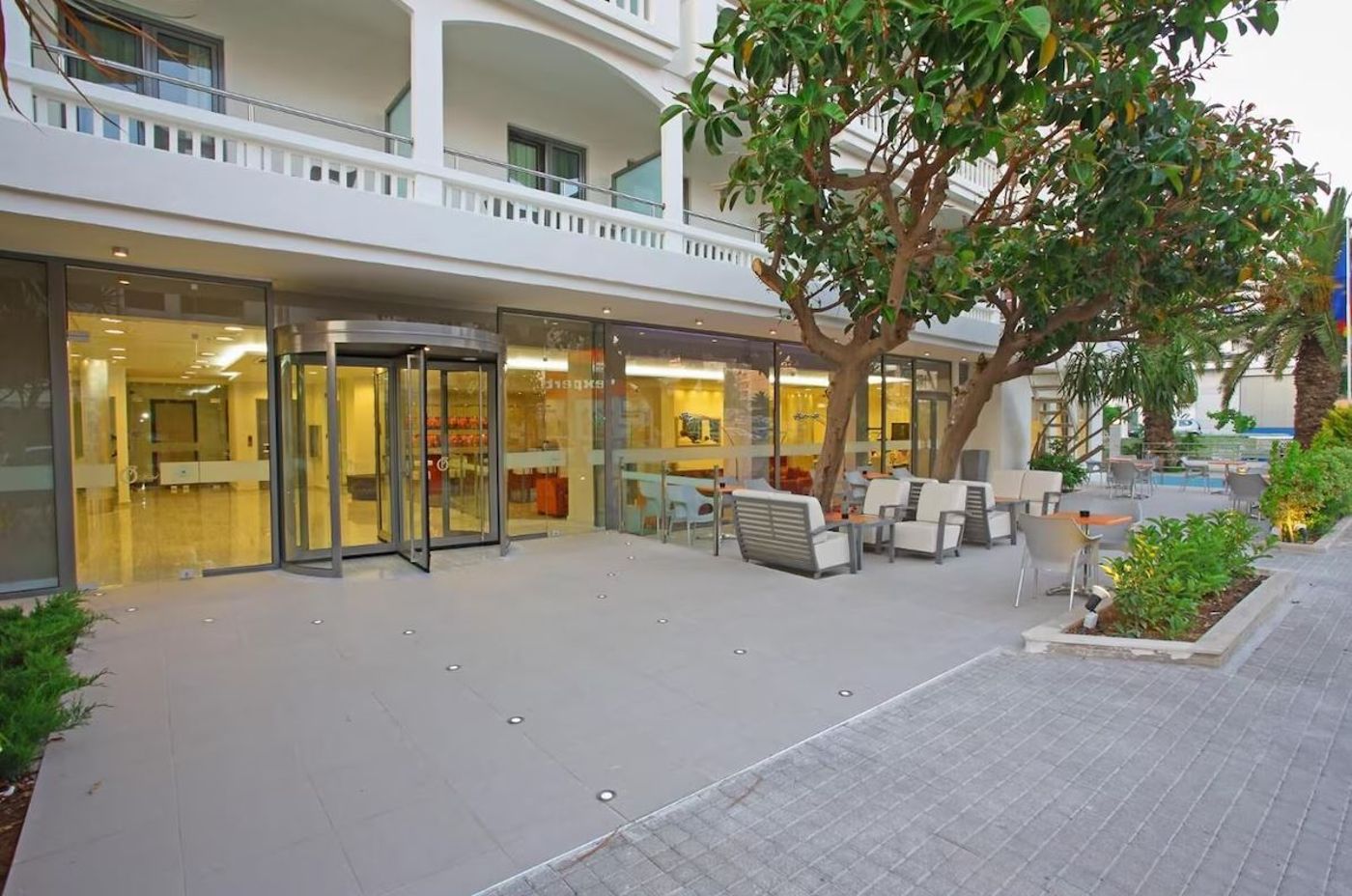 Olympic-Palladium-Hotel-General-view-6