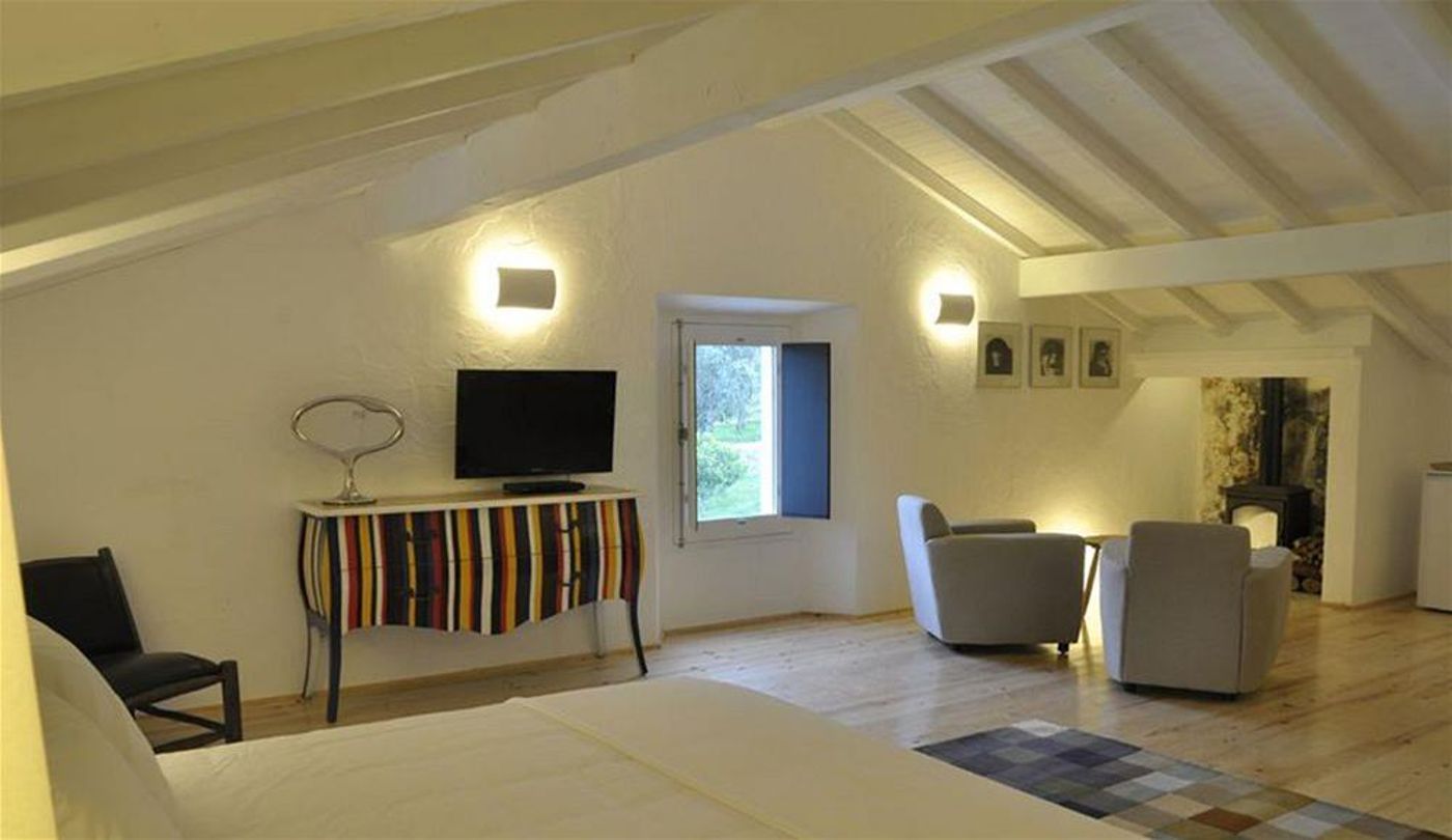 Imani-Country-House-Room-21