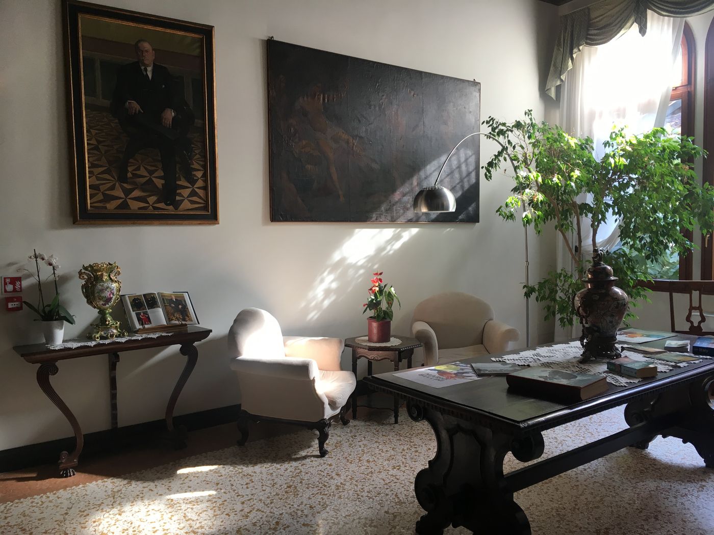 Sant Antonin-Italy-Venezia-Lobby-8