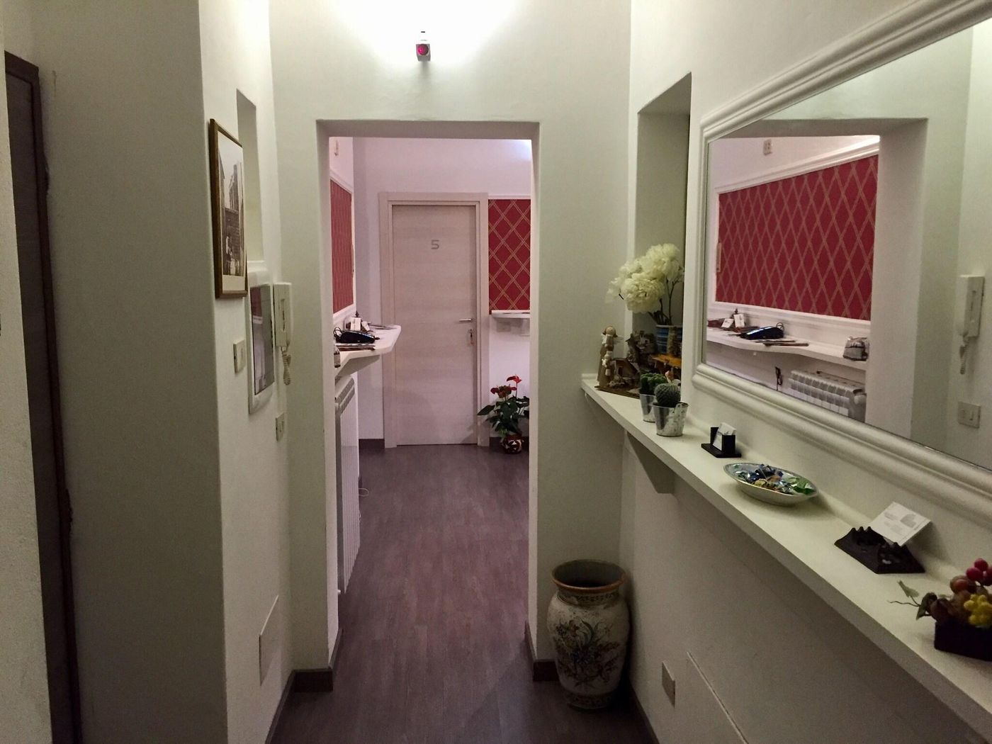 Casa-Vicenza-Lobby-25