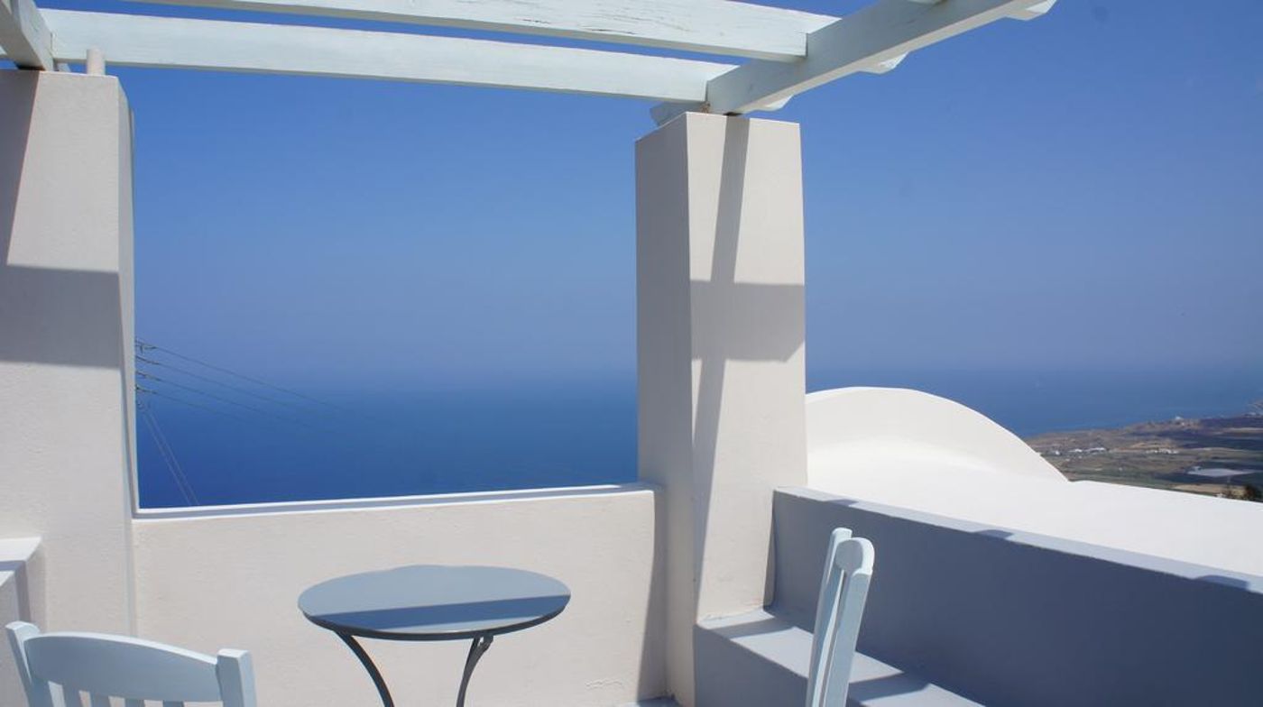 Pantheon Deluxe Villas