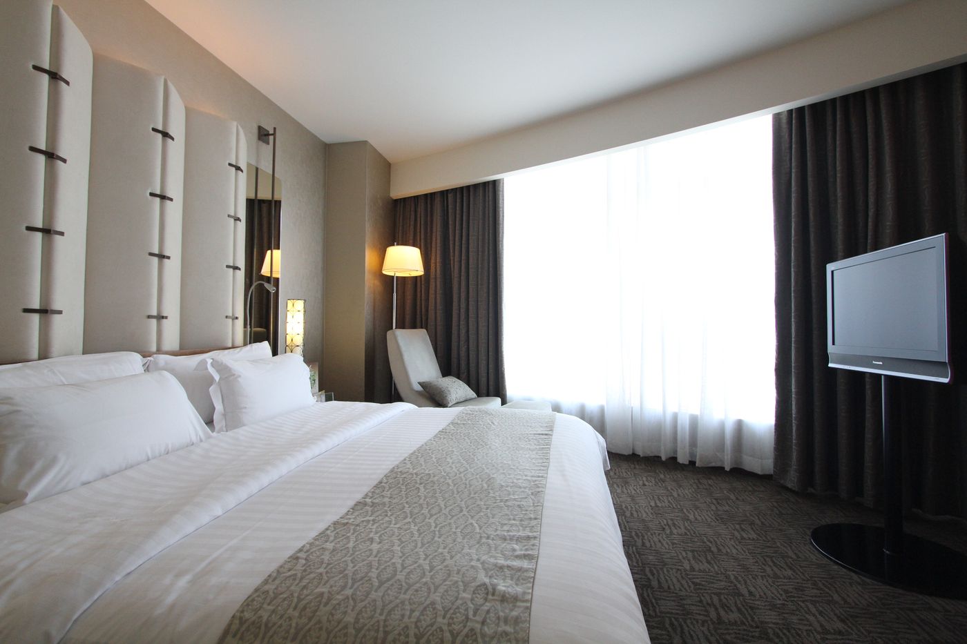 Centara-Grand-at-CentralWorld-Room-57
