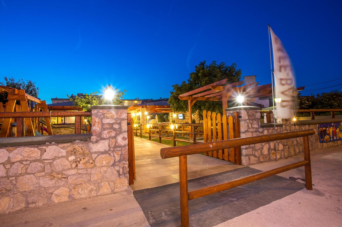 Georgia-Apartments-General-view-25