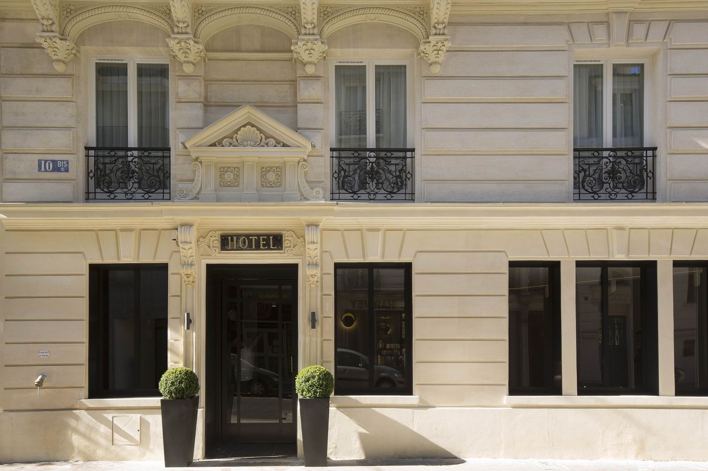 Le-10-Bis-General-view-1