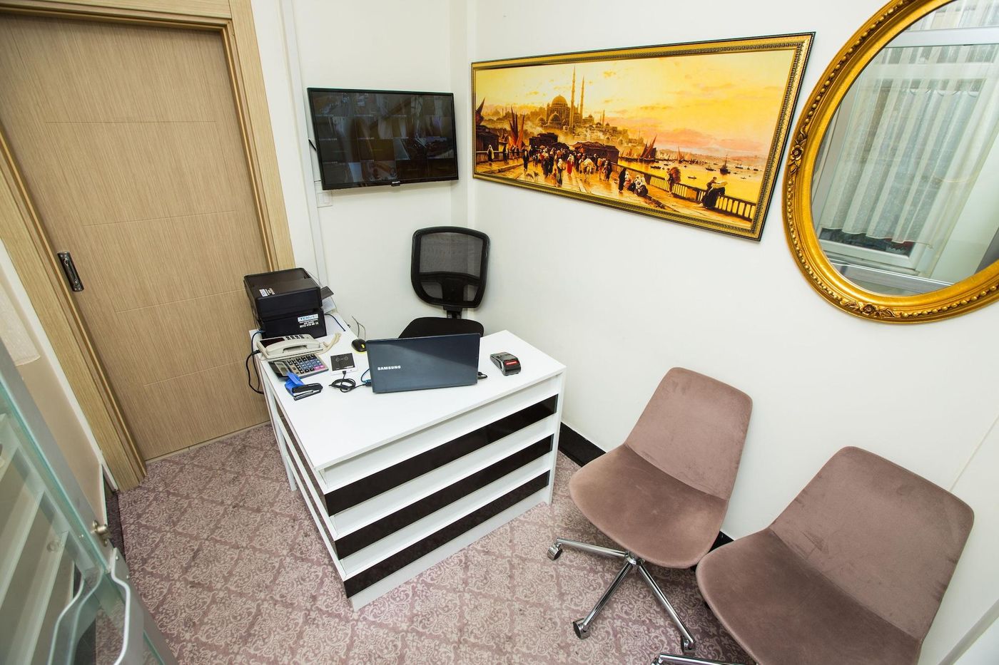 Honey Hotel-Turkey-Istanbul-Lobby-9