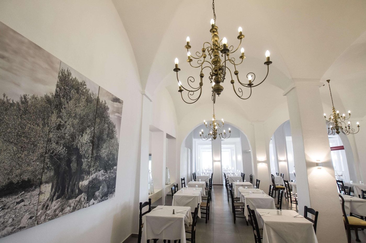 Peninsula-Resort---Spa-Restaurant-52