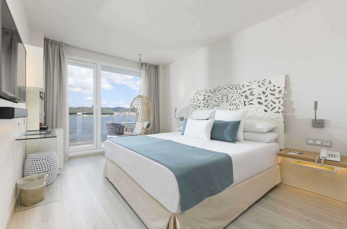 Amare Beach Hotel - Adults Only (7)