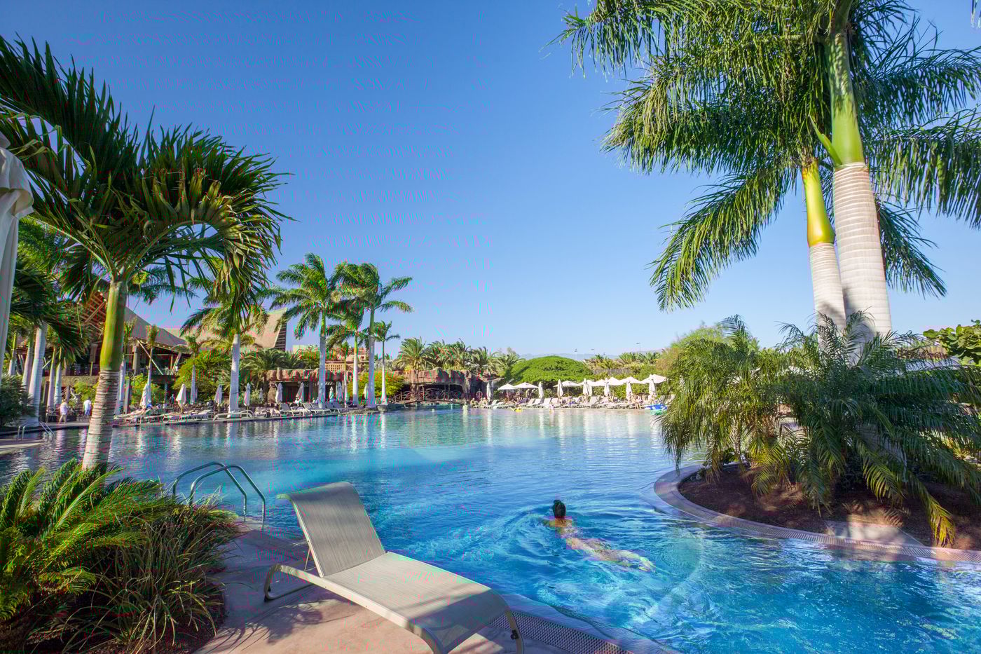 Lopesan-Baobab-Resort-Pool-6