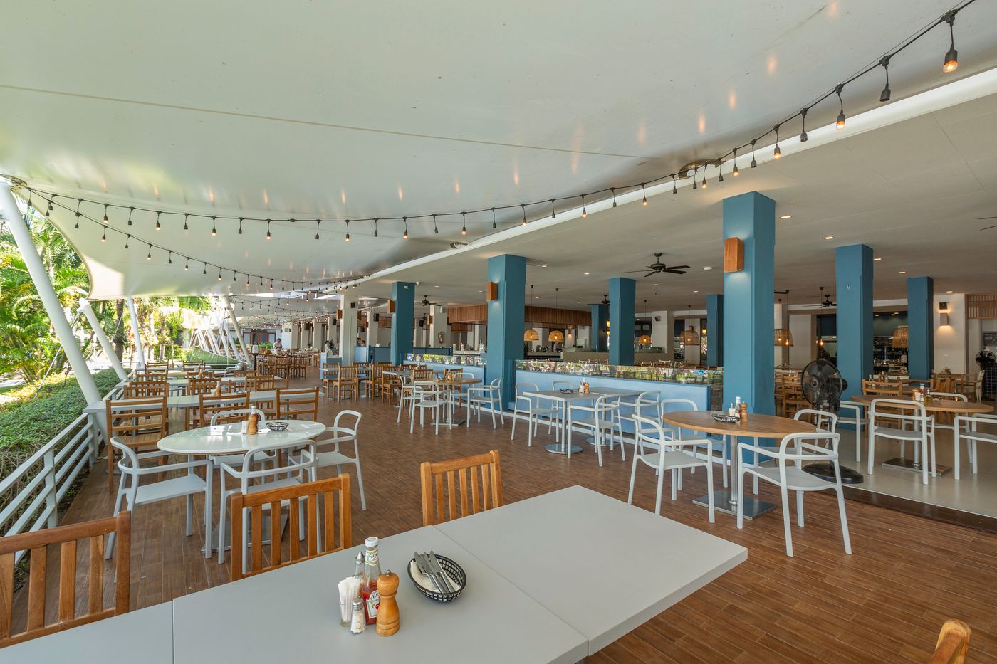 Sunwing-Kamala-Beach-Restaurant-49