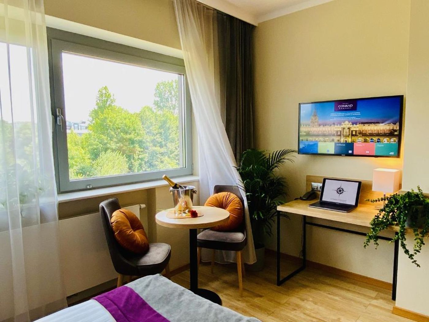 Conrad-Comfort-Aparthotel-Room-26