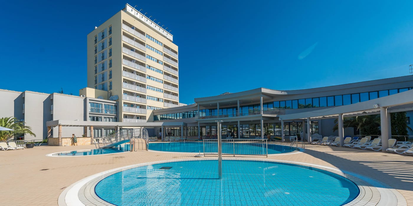 Bluesun-Holiday-Village-Alan-Pool-2