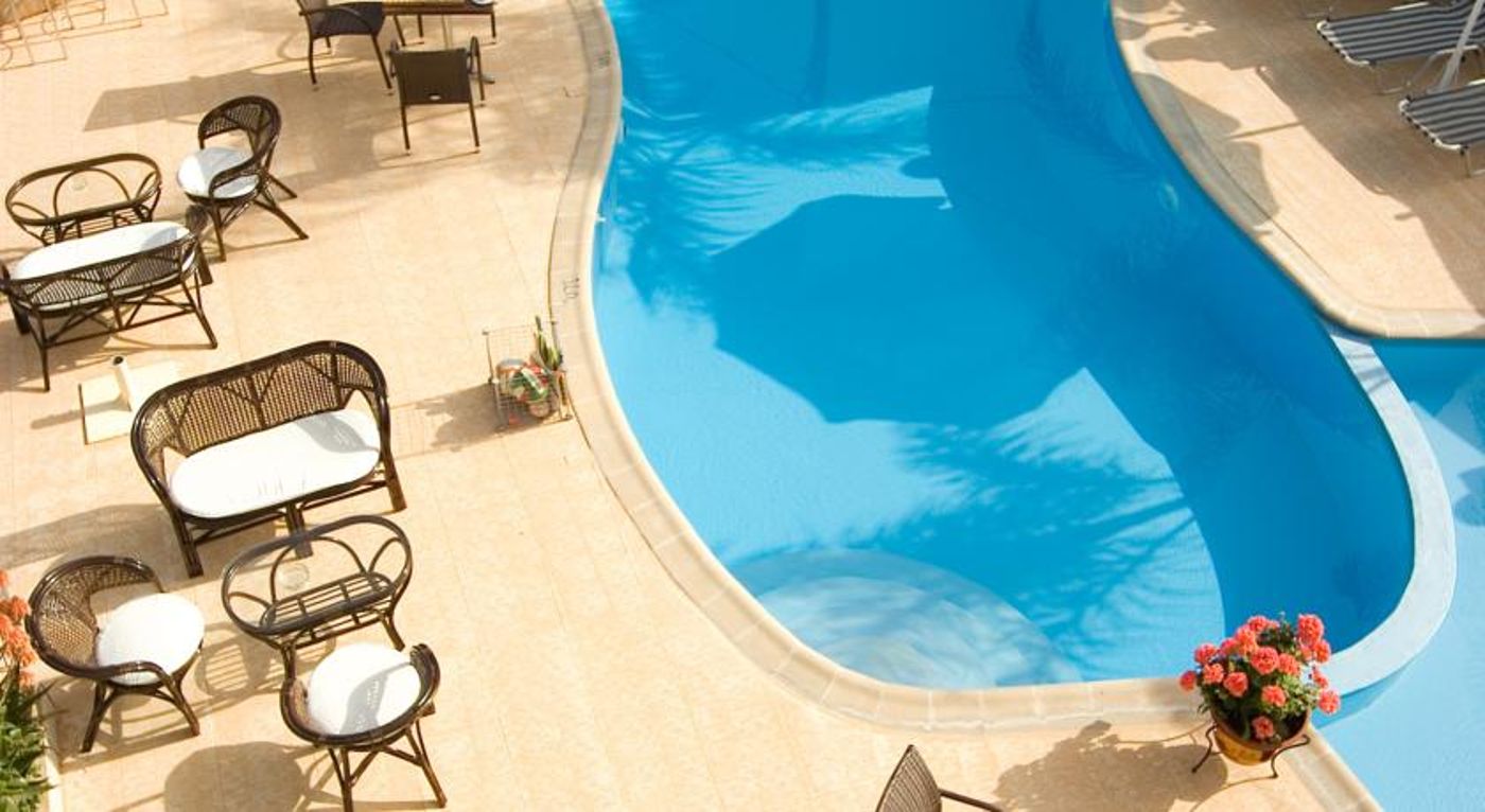 Theoxenia Hotel & Apartments