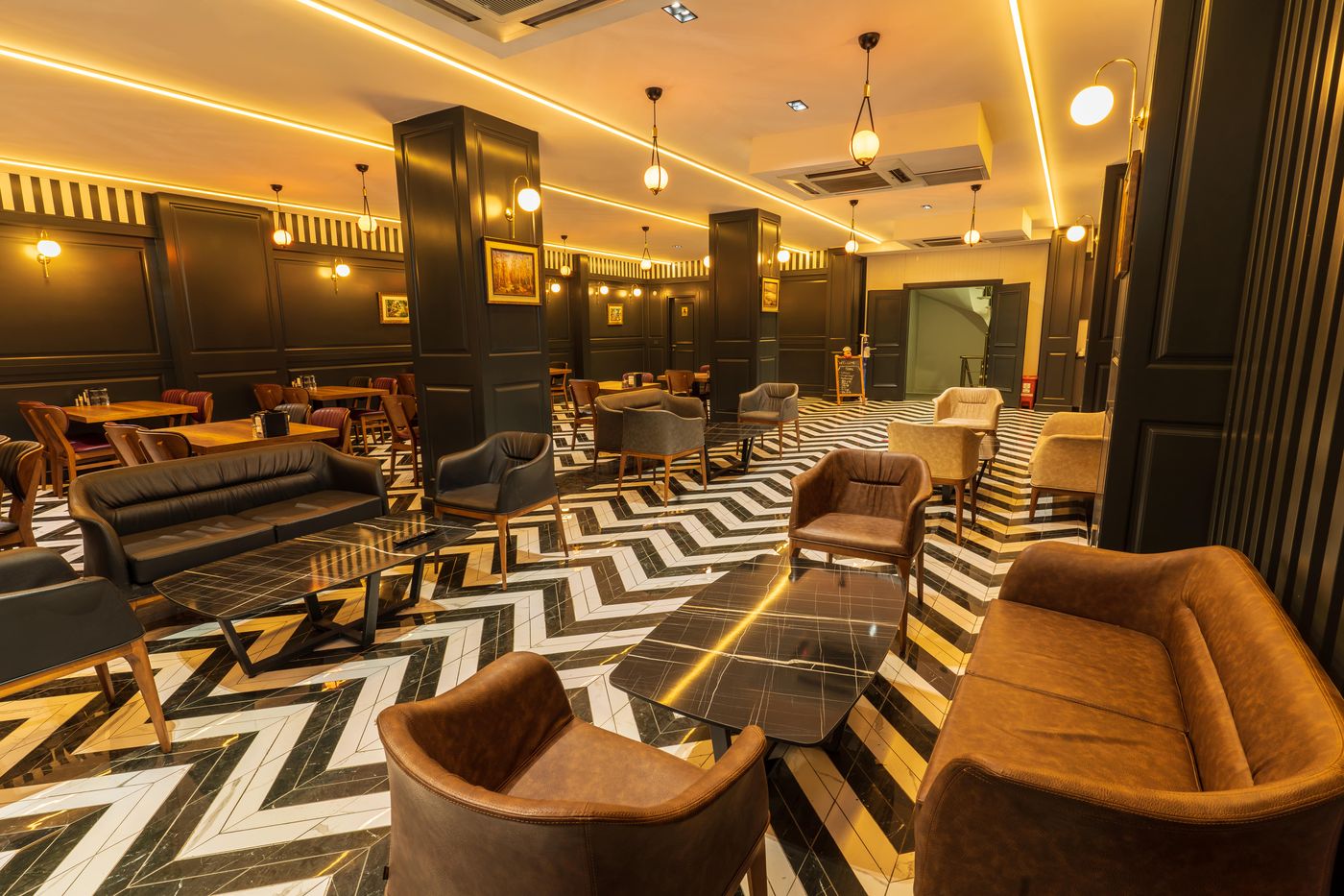 Express Plus Hotel-Turkey-Istanbul-Lobby-4