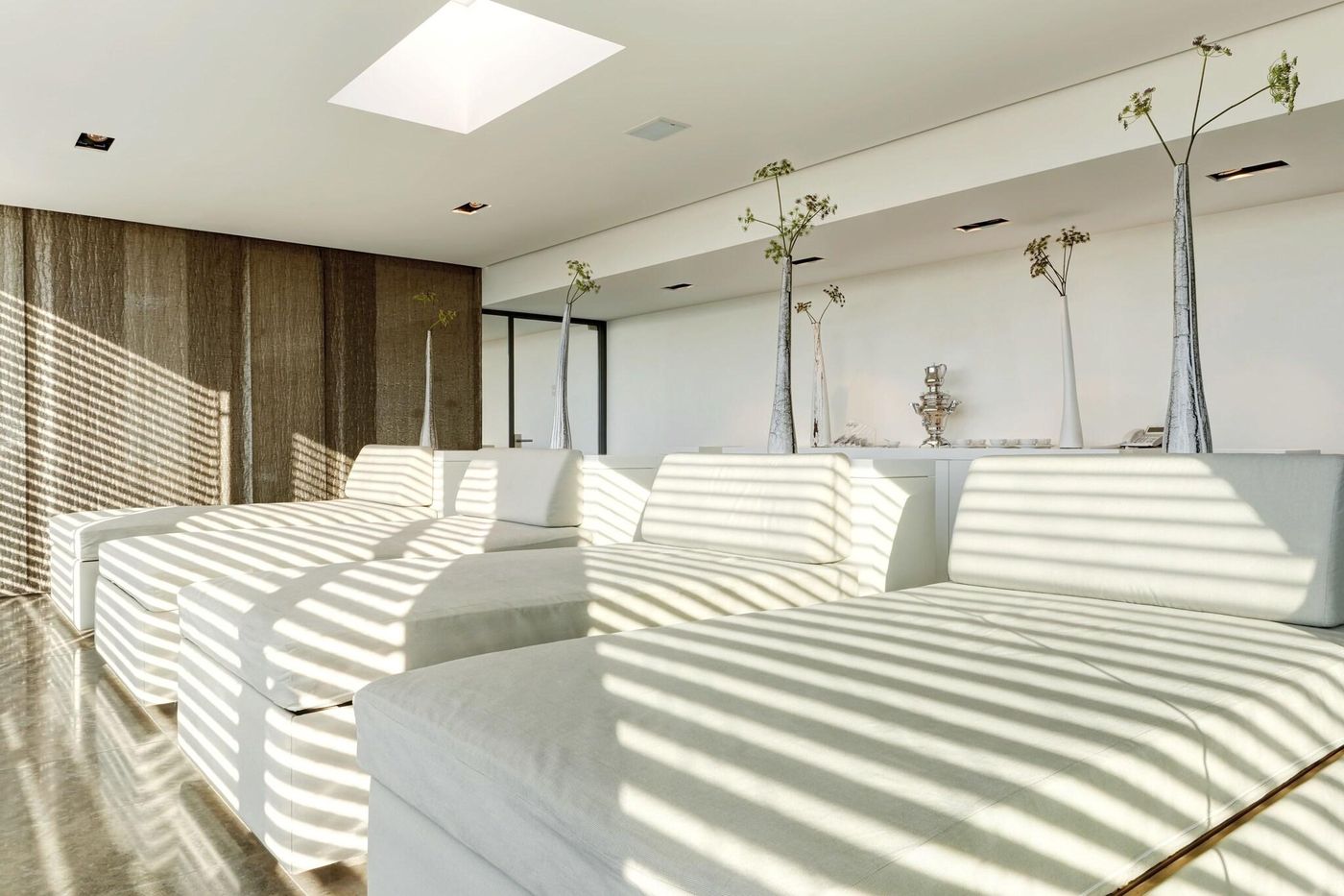 The-Mandala-Suites-Sports-and-Entertainment-13