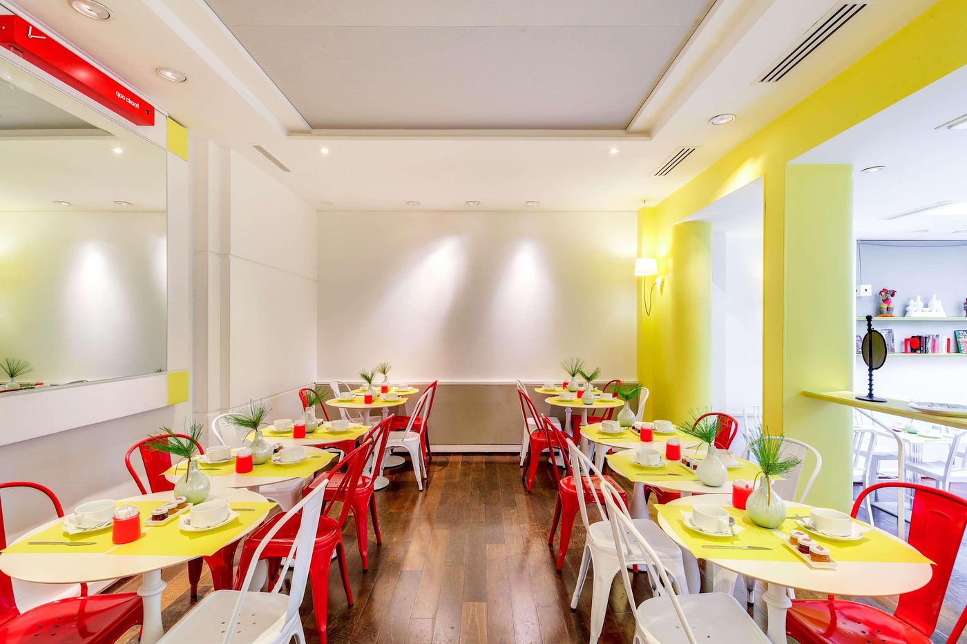 Astoria-Astotel-Restaurant-44