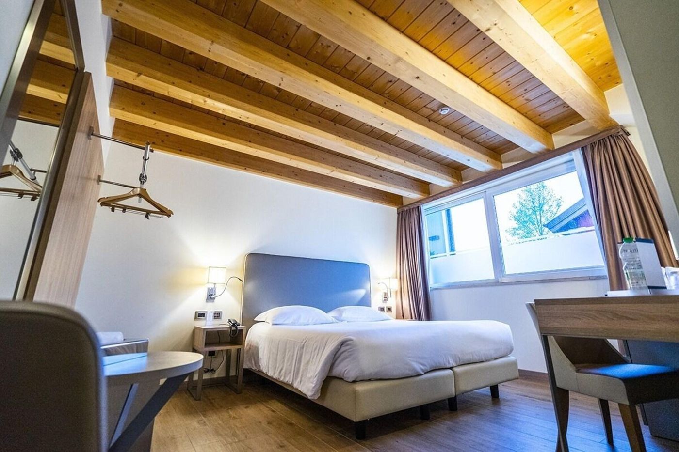 Park-Hotel-Annia-Room-17