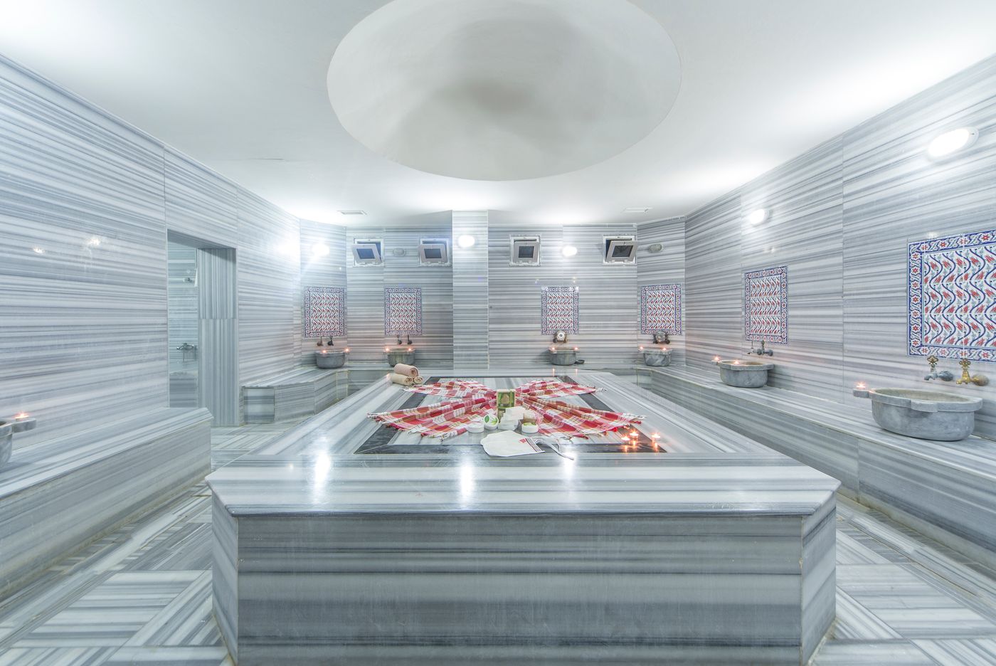 Lonicera--World-Sports-and-Entertainment-58