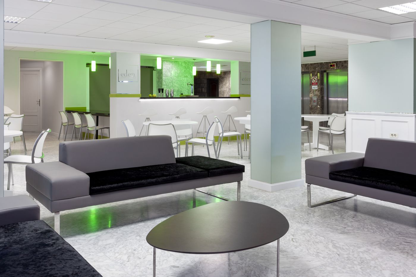 Parque-Vacacional-Eden-Lobby-40