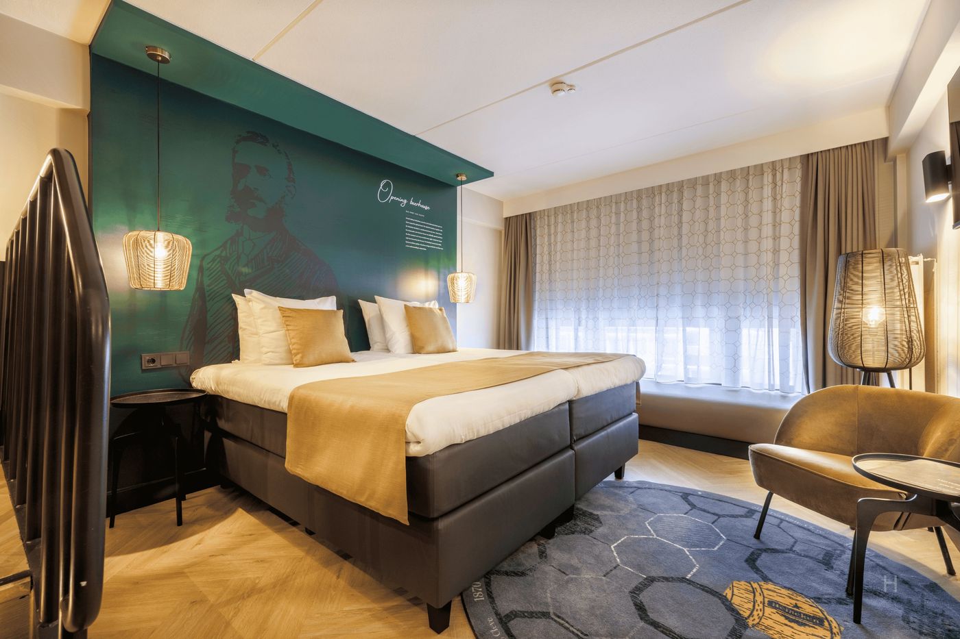 Die-Port-Van-Cleve-Room-40