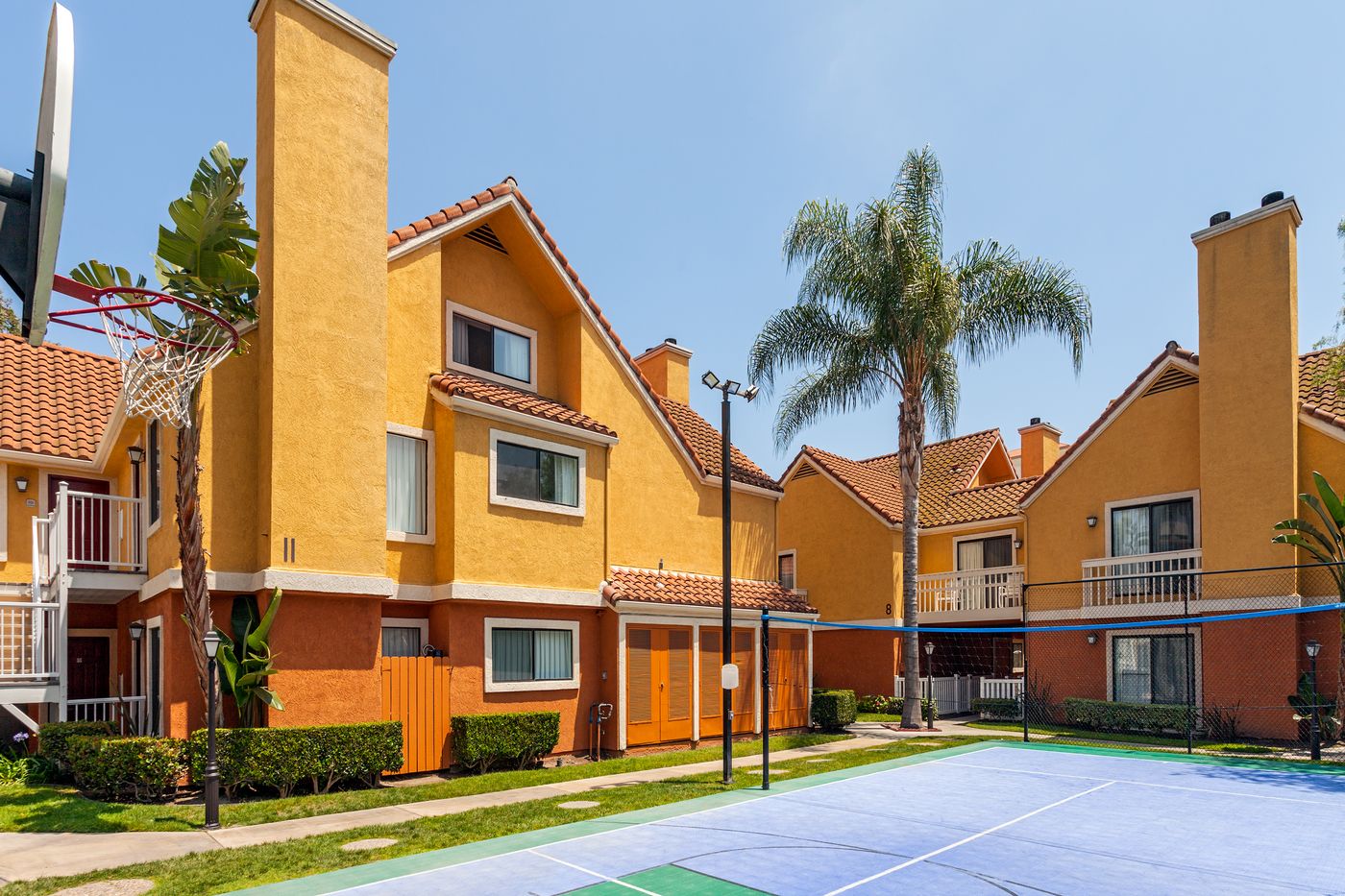 Clementine-Hotel---Suites-Anaheim-Sports-and-Entertainment-3