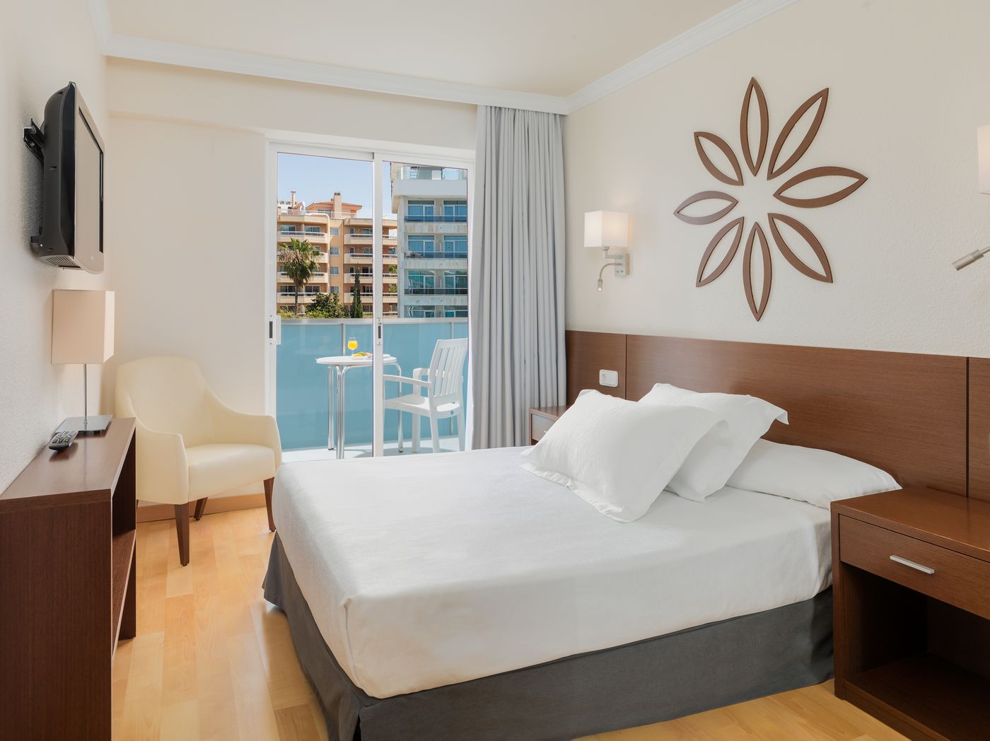 H10-Delfin---Adults-Only-Room-20