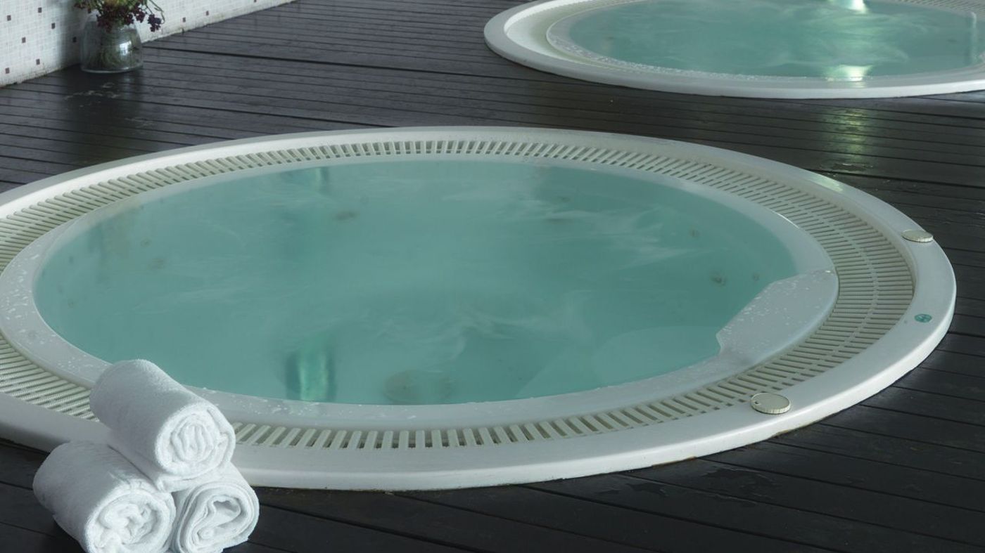 Yellow Praia Monte Gordo