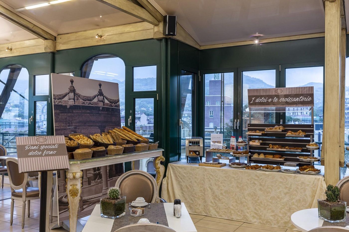 Columbia-Charming-Spa-Restaurant-80