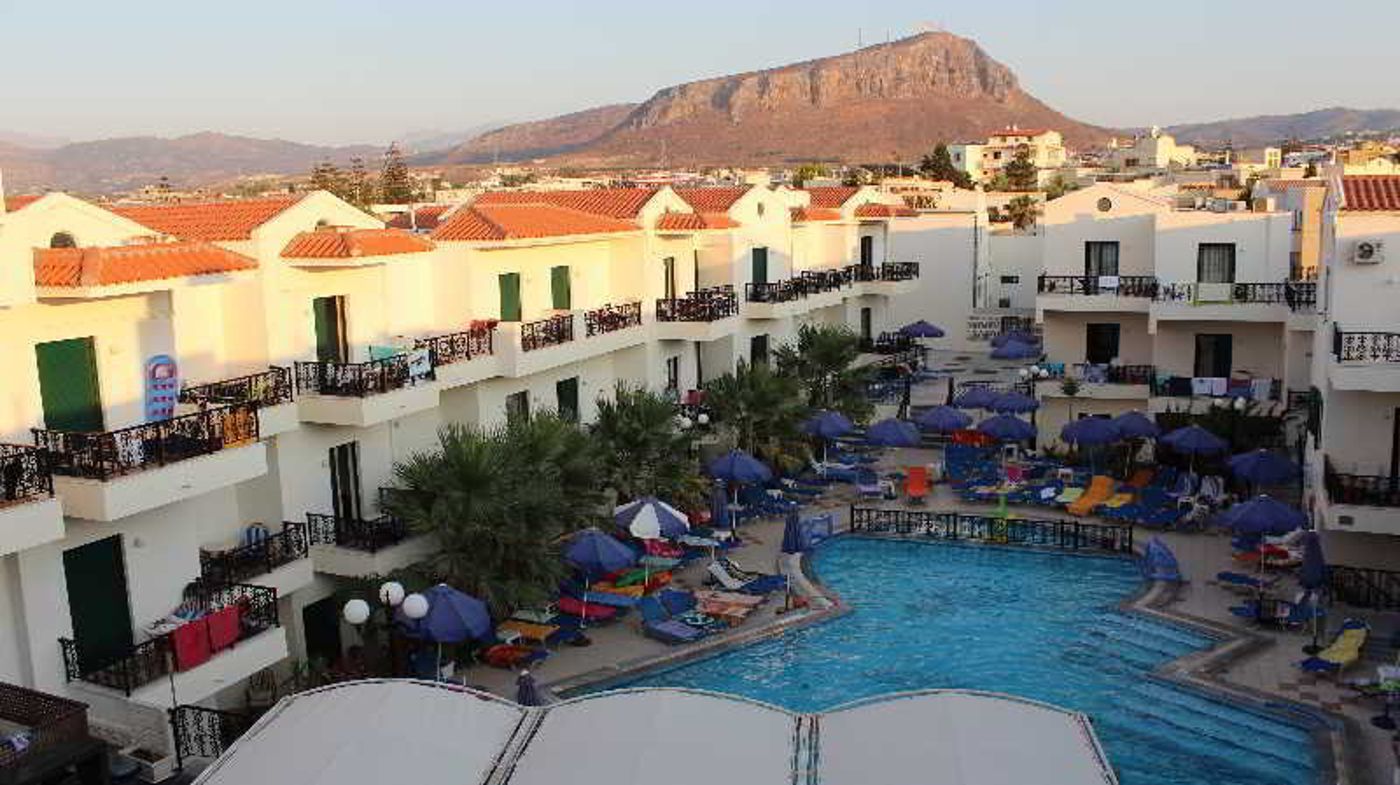 Diogenis-Blue-Palace-General-view-8