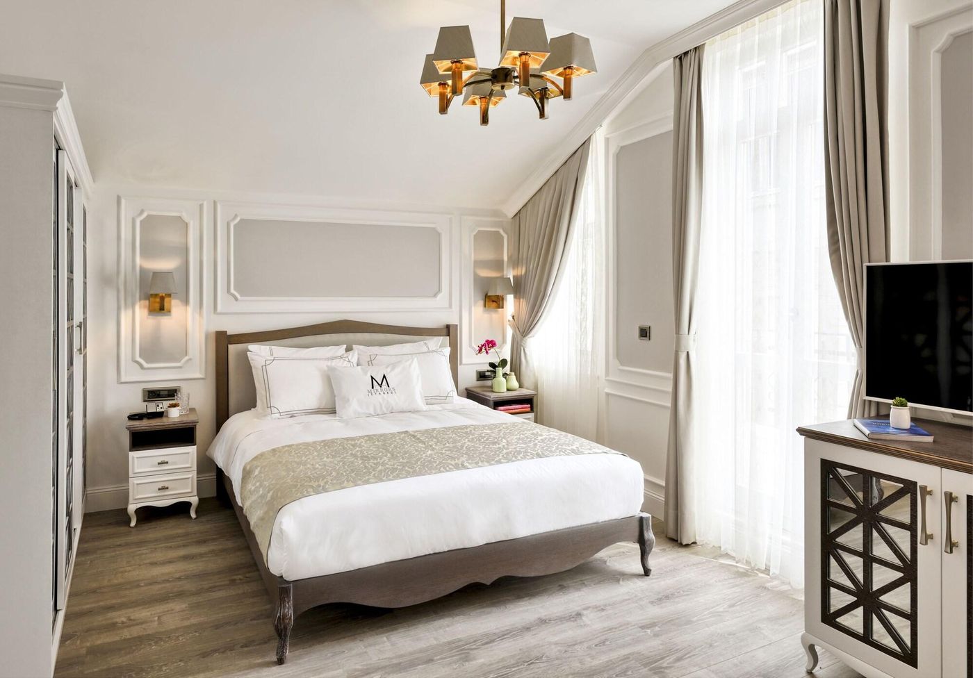 Mirrors-Hotel-Taksim-Room-10