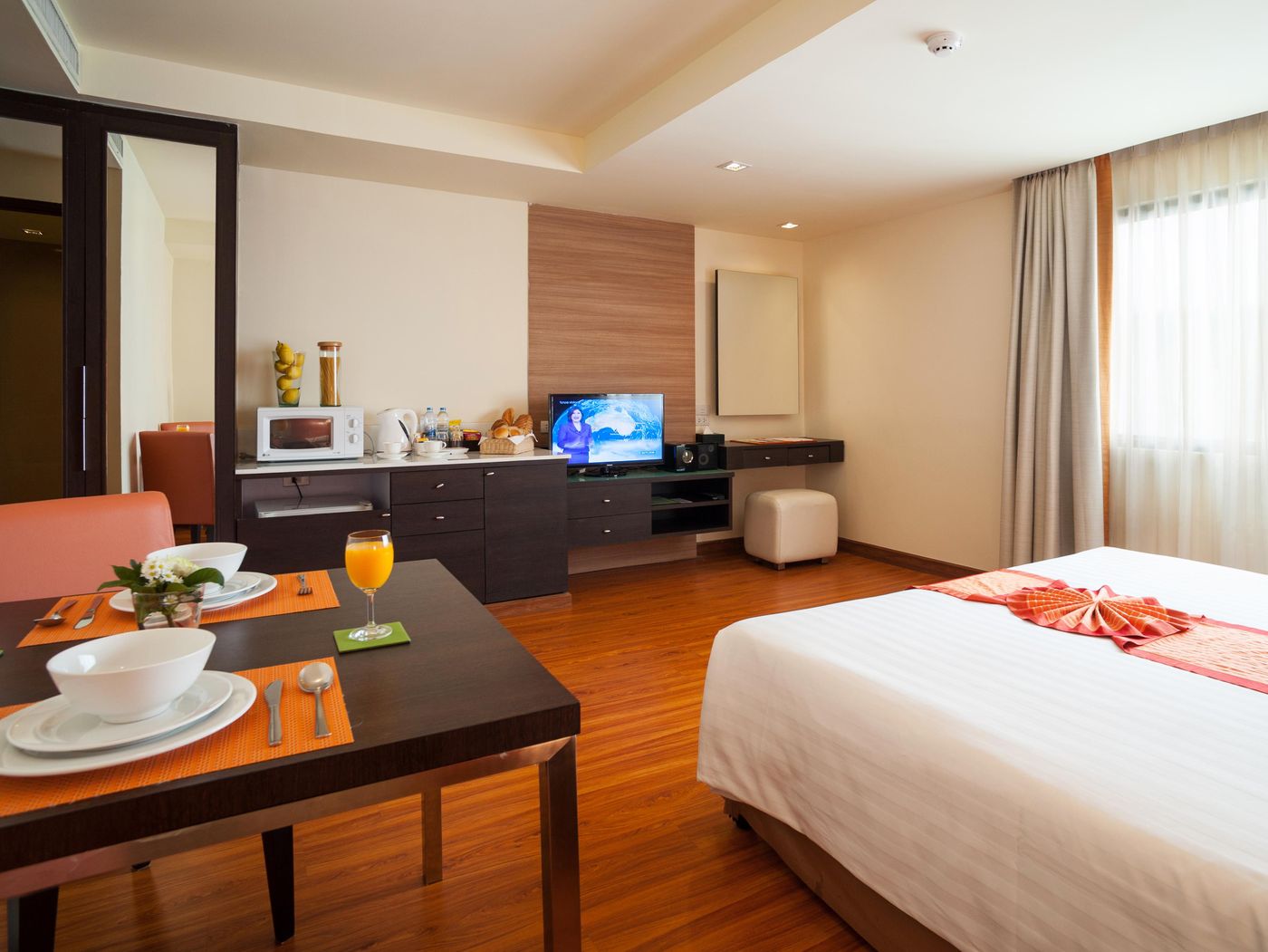 Aspen-Suites-Sukhumvit-2-Room-20