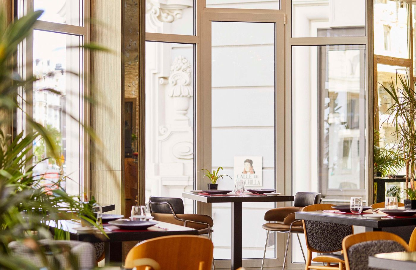 Hyatt-Centric-Gran-Via-Madrid-Restaurant-21