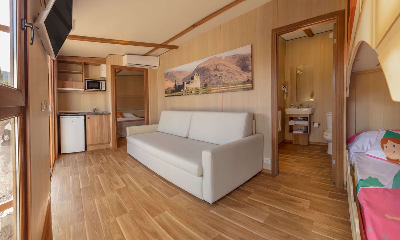 Magic-Robin-Hood-Room-32