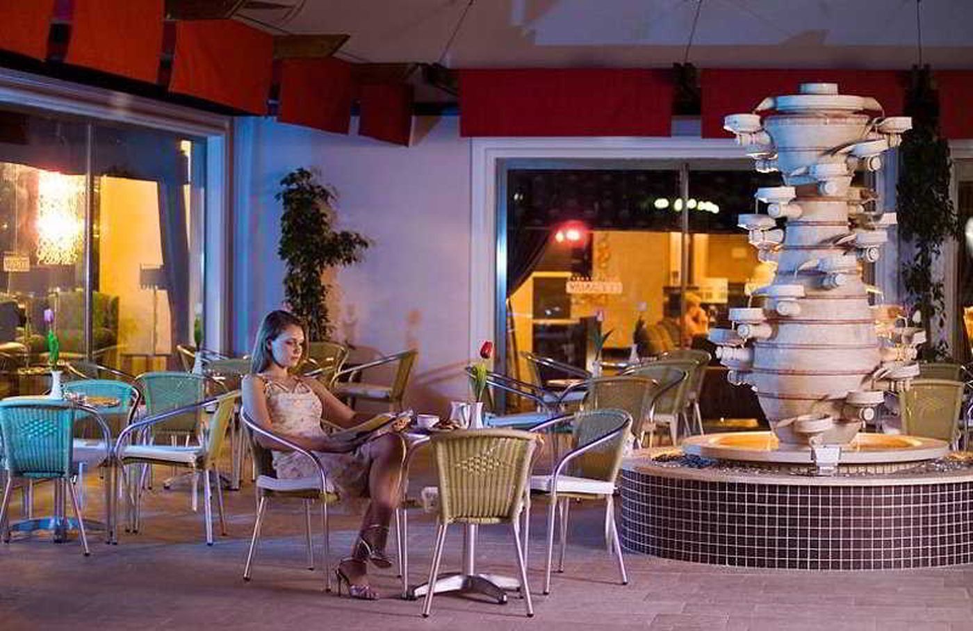 Doganay-Beach-Club-Terrace-14