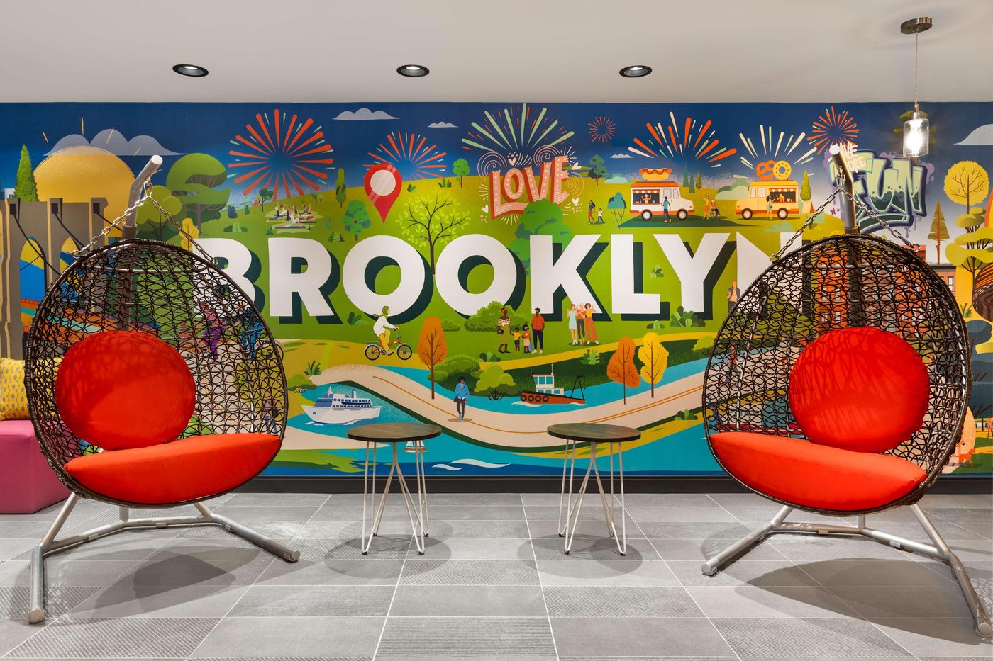 Tru-By-Hilton-Brooklyn-Lobby-34