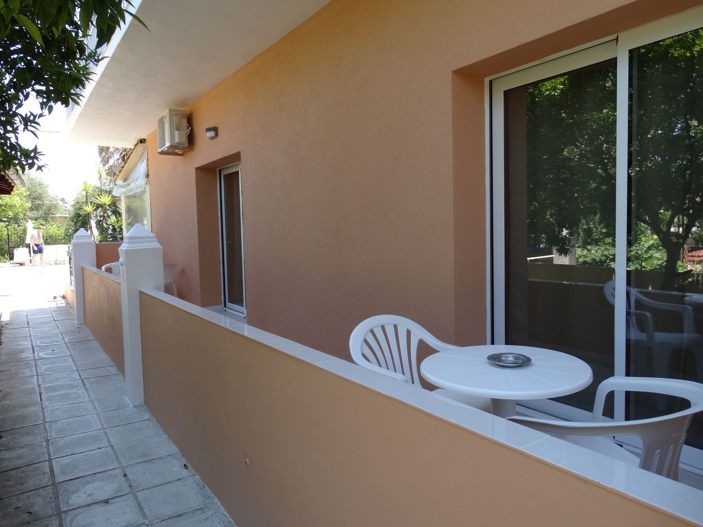 Makis-Apartments-Room-13