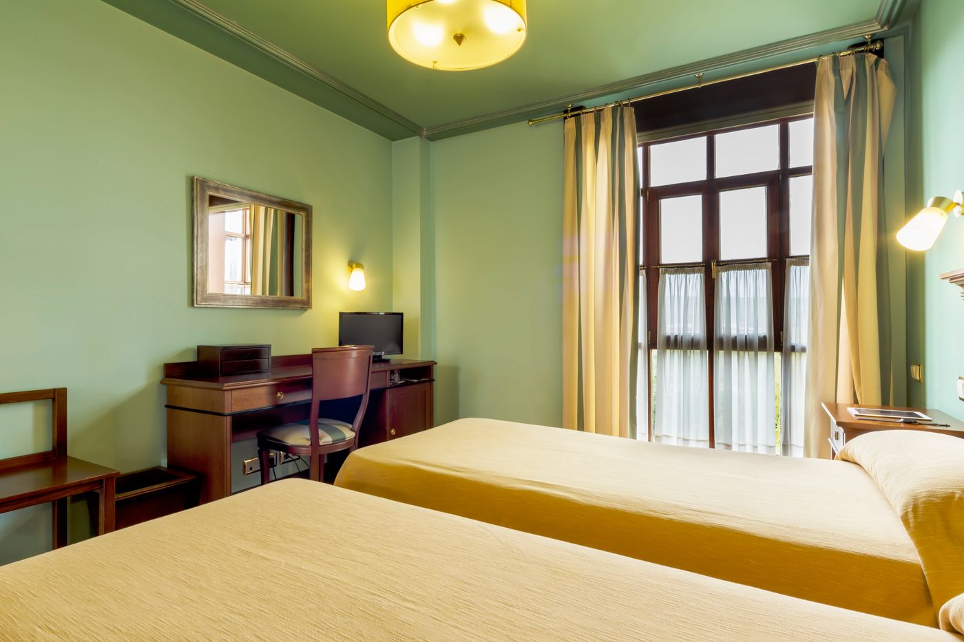 Azofra-Spain-BURGOS-Room-10