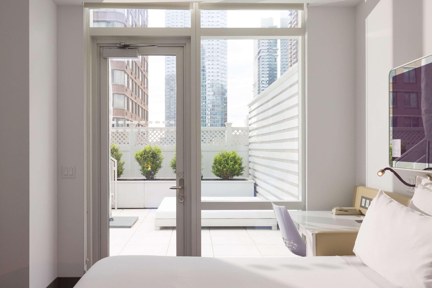 Yotel-New-York-Times-Square-Room-37