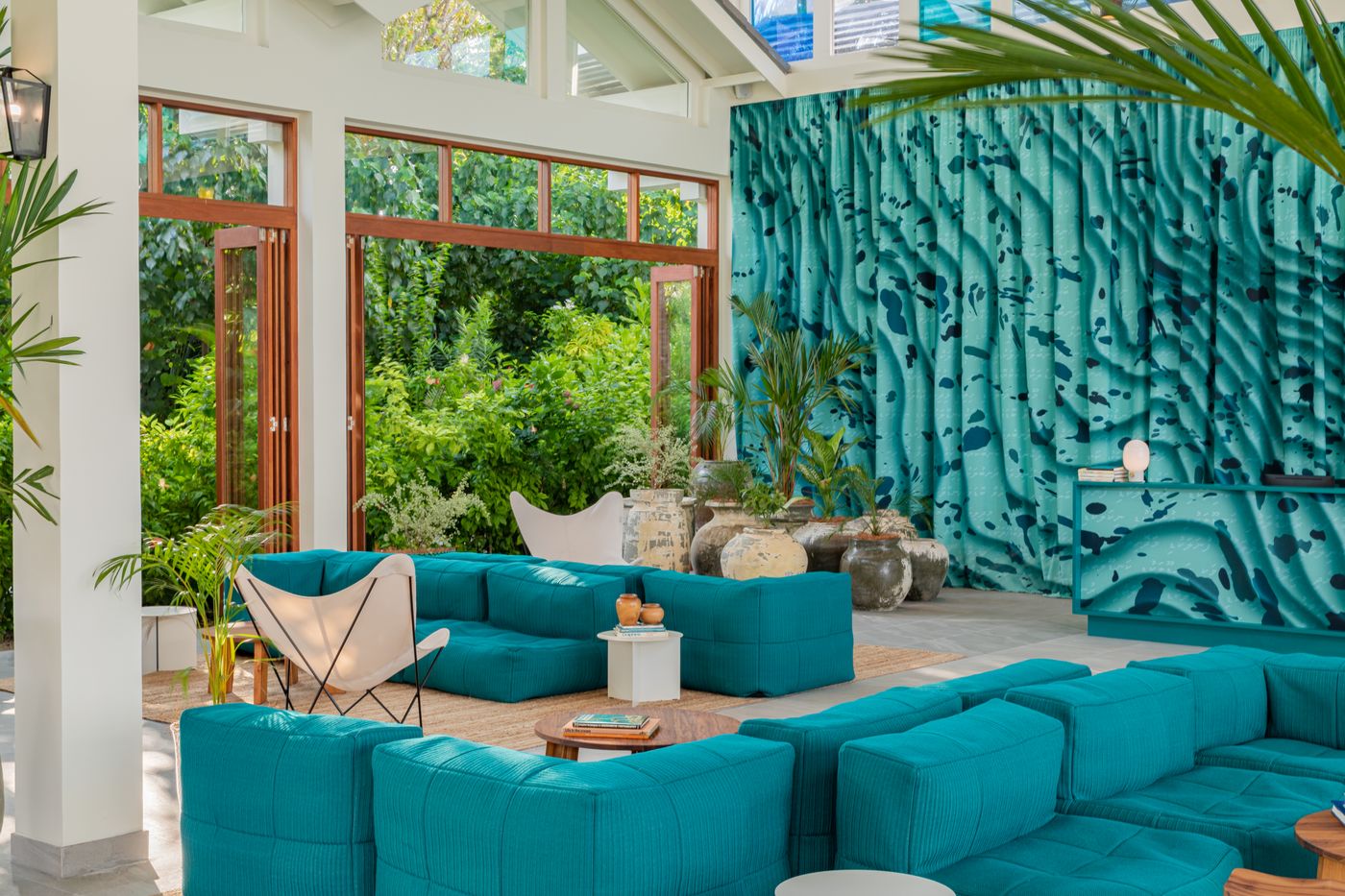 The Standard Huruvalhi Maldives