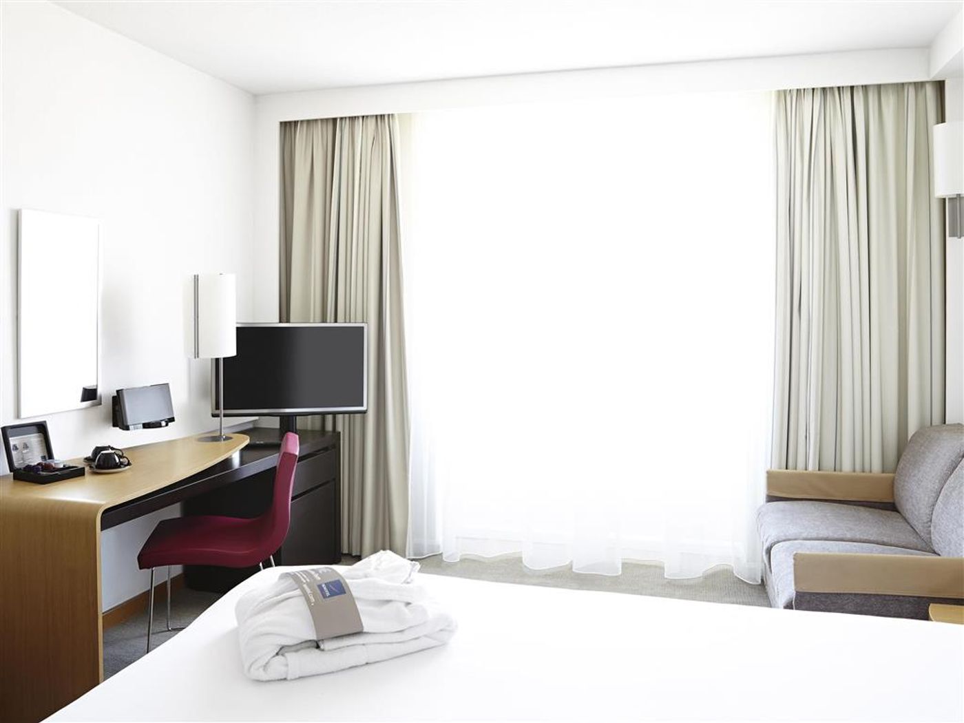 Novotel-Marne-La-Vallee-Noisy-Room-37