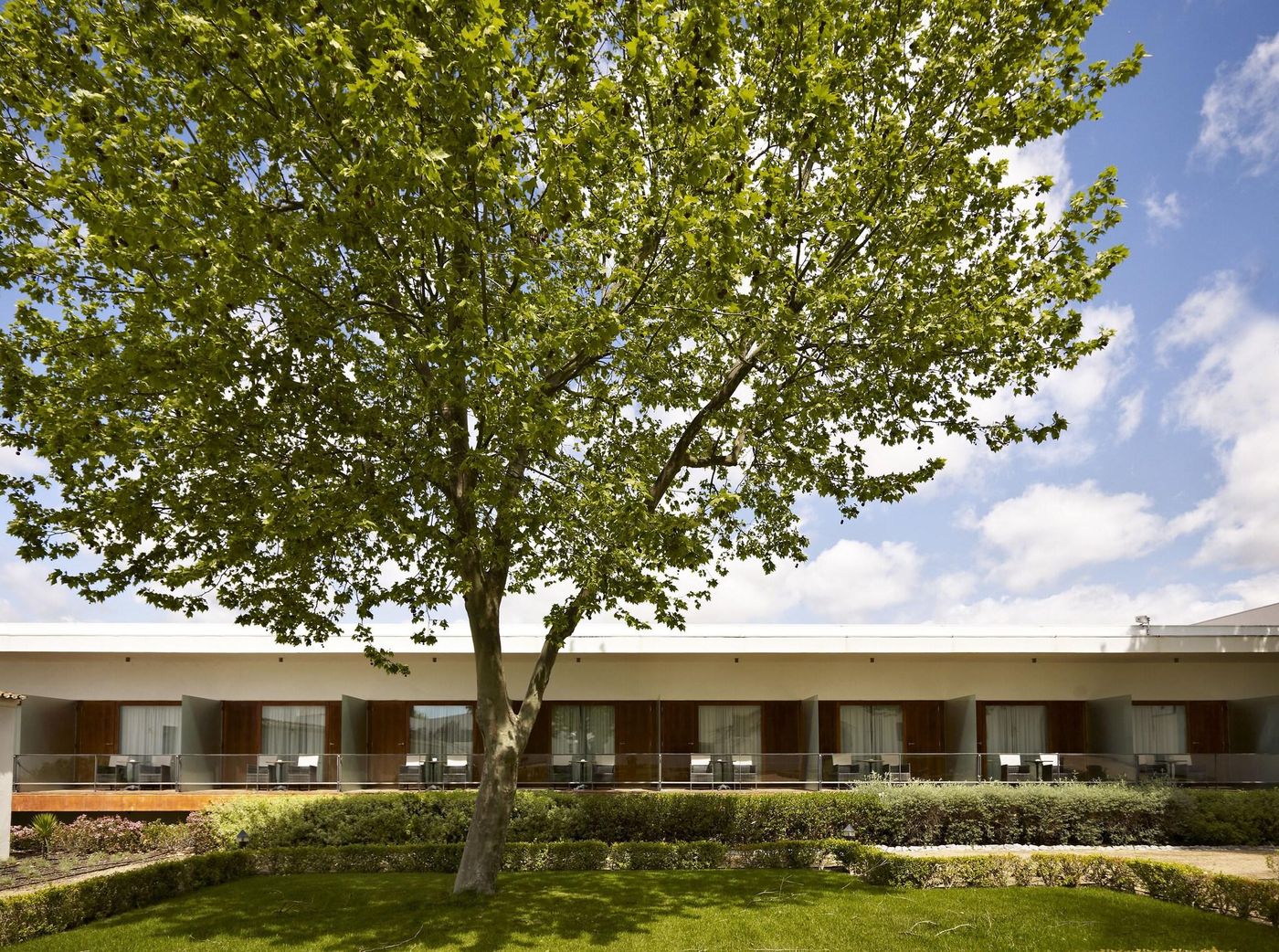 Convento-Do-Espinheiro--Historic-Hotel---Spa-Room-77