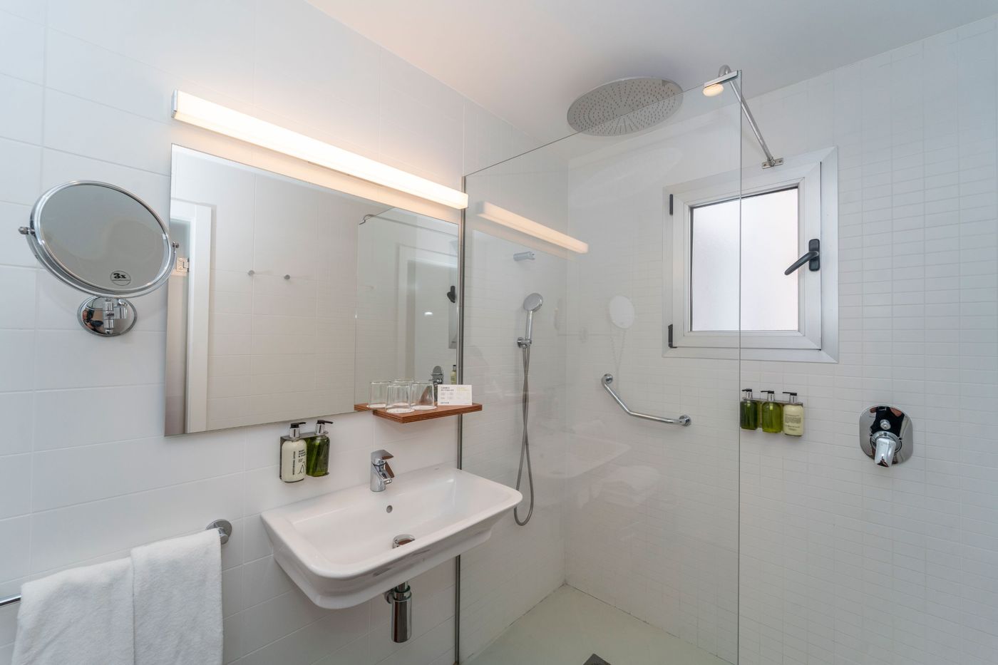 Artiem-Capri-Room-25