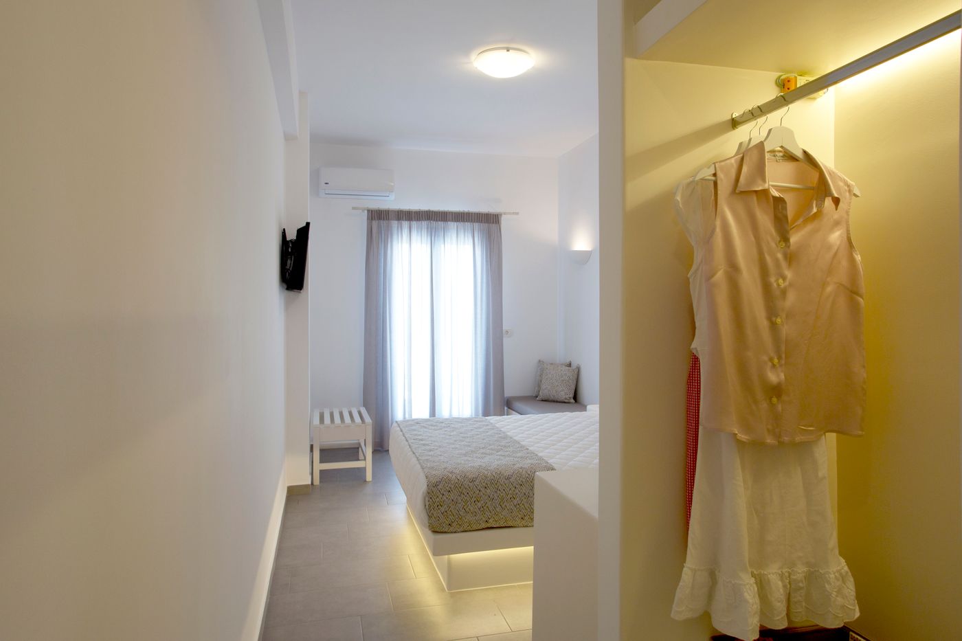 Alexandra-Aparthotel-Room-36