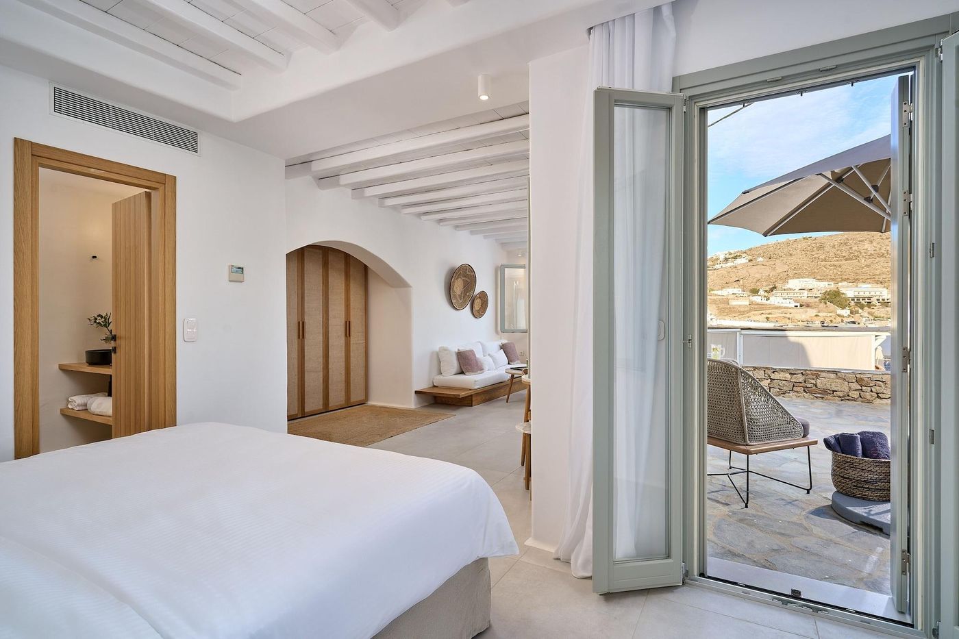 Adorno-Suites-Mykonos-Room-69