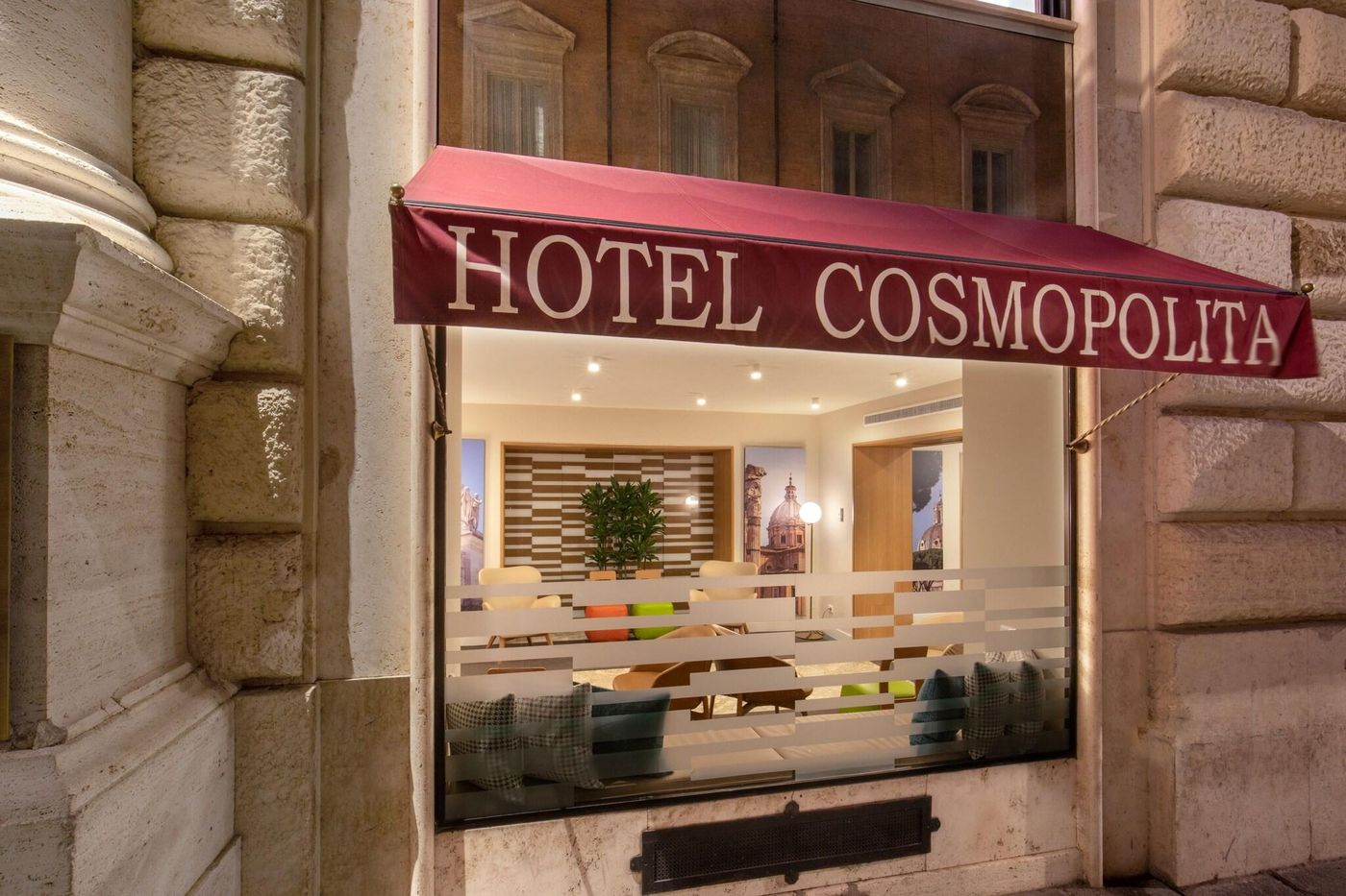 Cosmopolita-Hotel-Rome--Tapestry-Collection-by-Hil-General-view-59