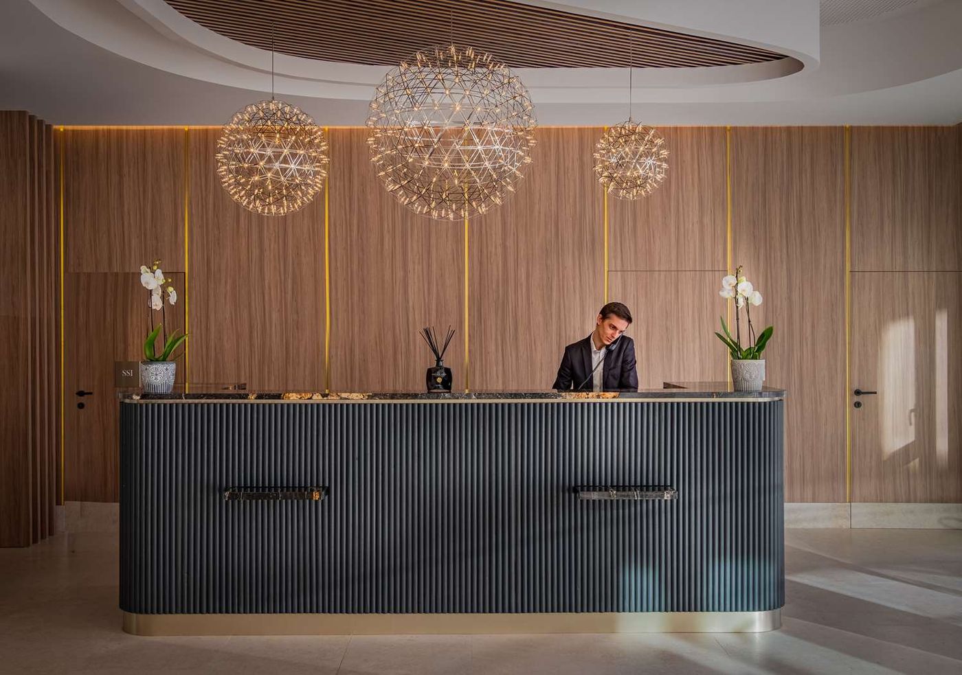 Golden Tulip Lyon Ouest Techlid - Hotel & Spa - France - Limonest - Lobby - 3