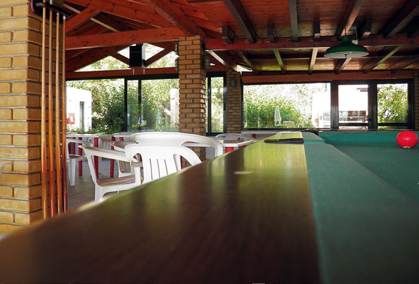 Nireas-Studios---Apartments-Bar-30