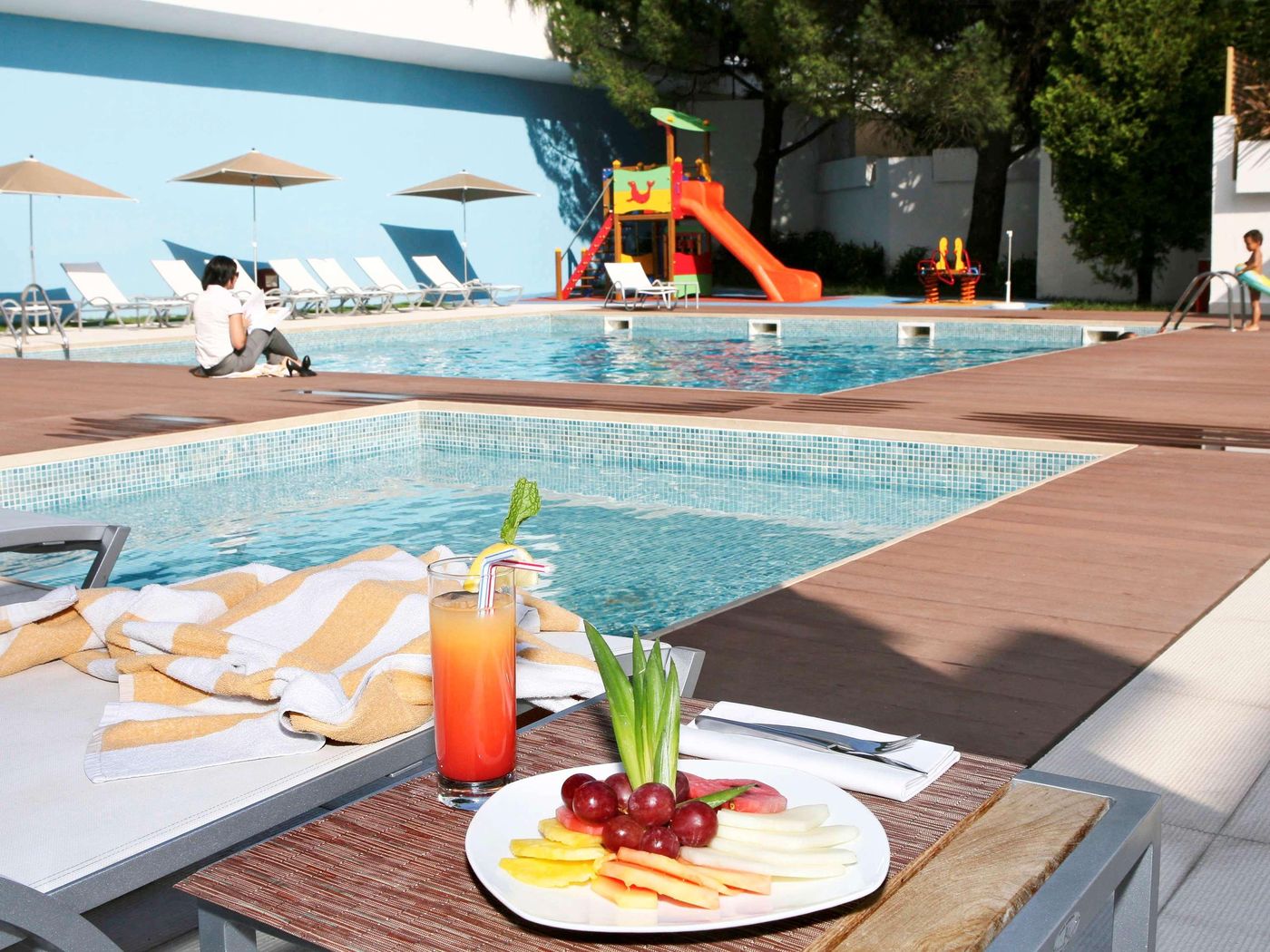 Novotel-Lisboa-Pool-61