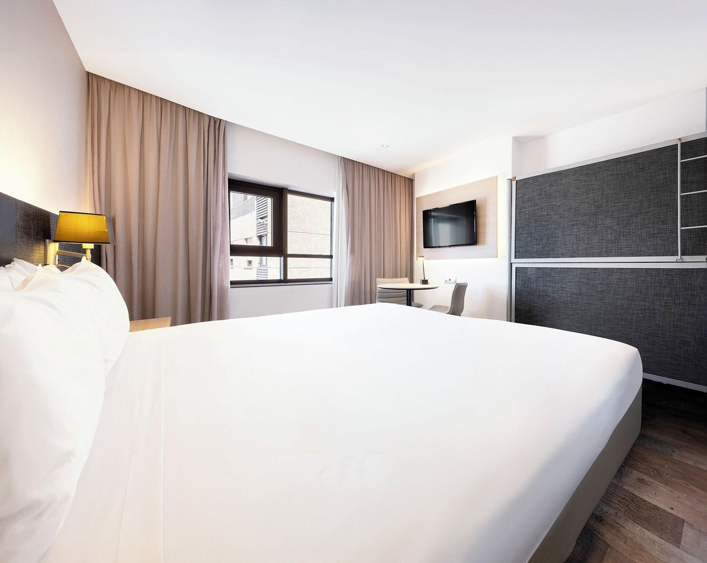 TRYP-Cadiz-La-Caleta-Hotel-Room-21