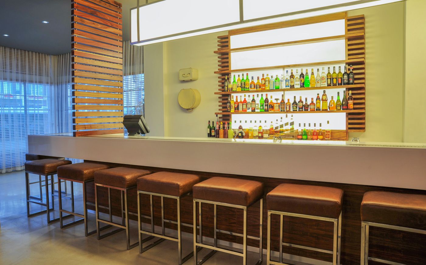 Garden-Court-Victoria-Junction-Hotel-Bar-7